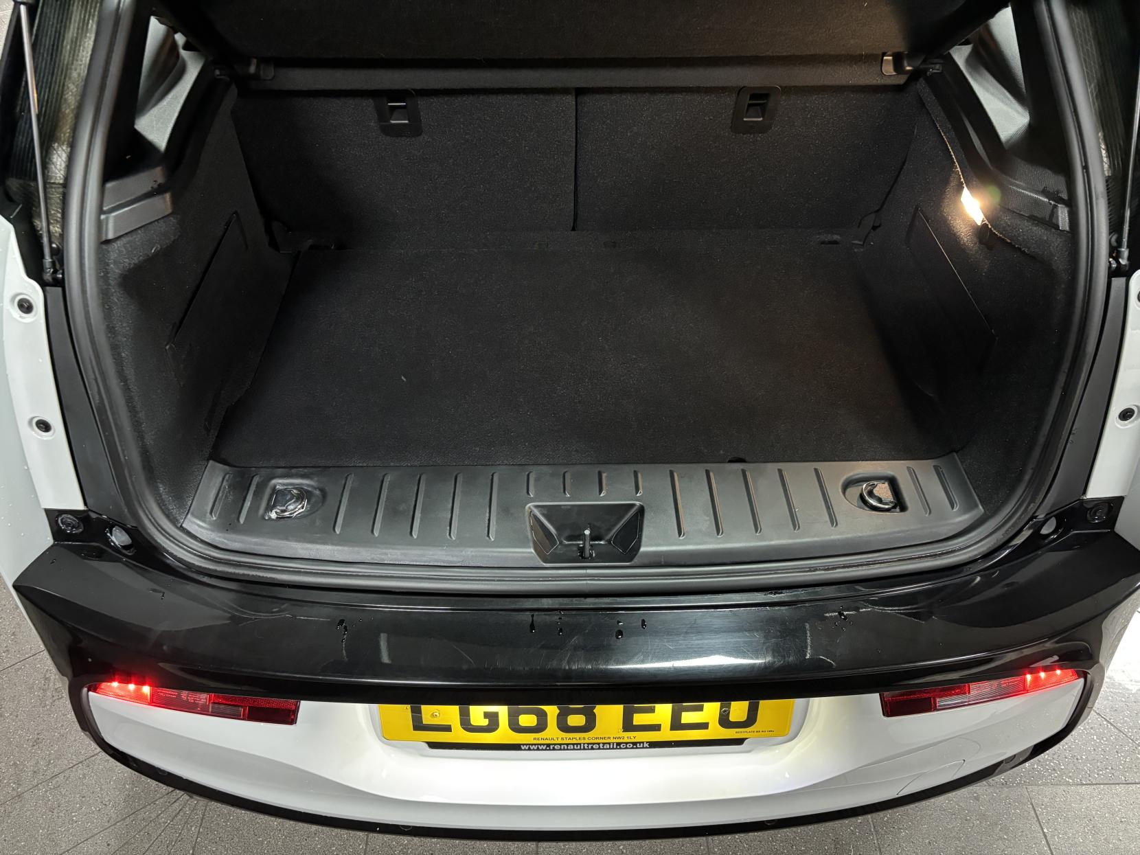 BMW i3 33kWh Hatchback 5dr Electric Auto (170 ps)