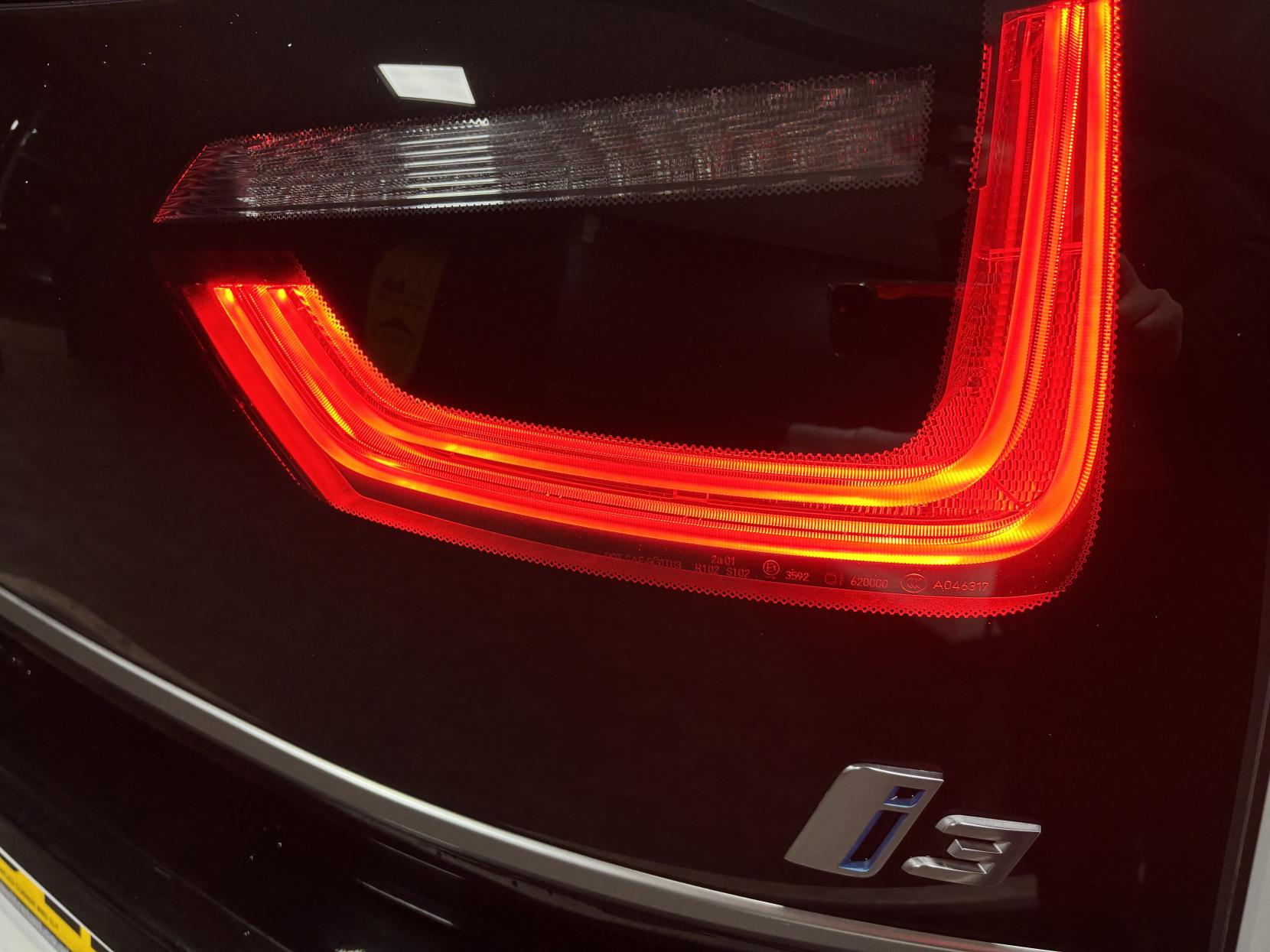 BMW i3 33kWh Hatchback 5dr Electric Auto (170 ps)