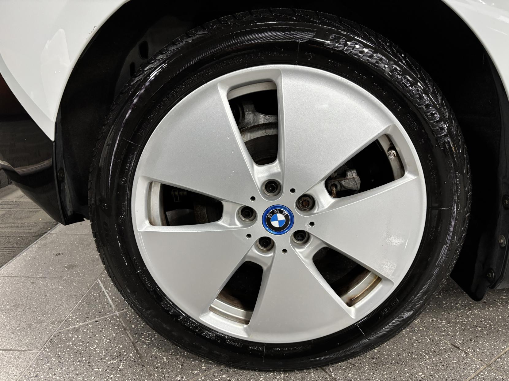 BMW i3 33kWh Hatchback 5dr Electric Auto (170 ps)