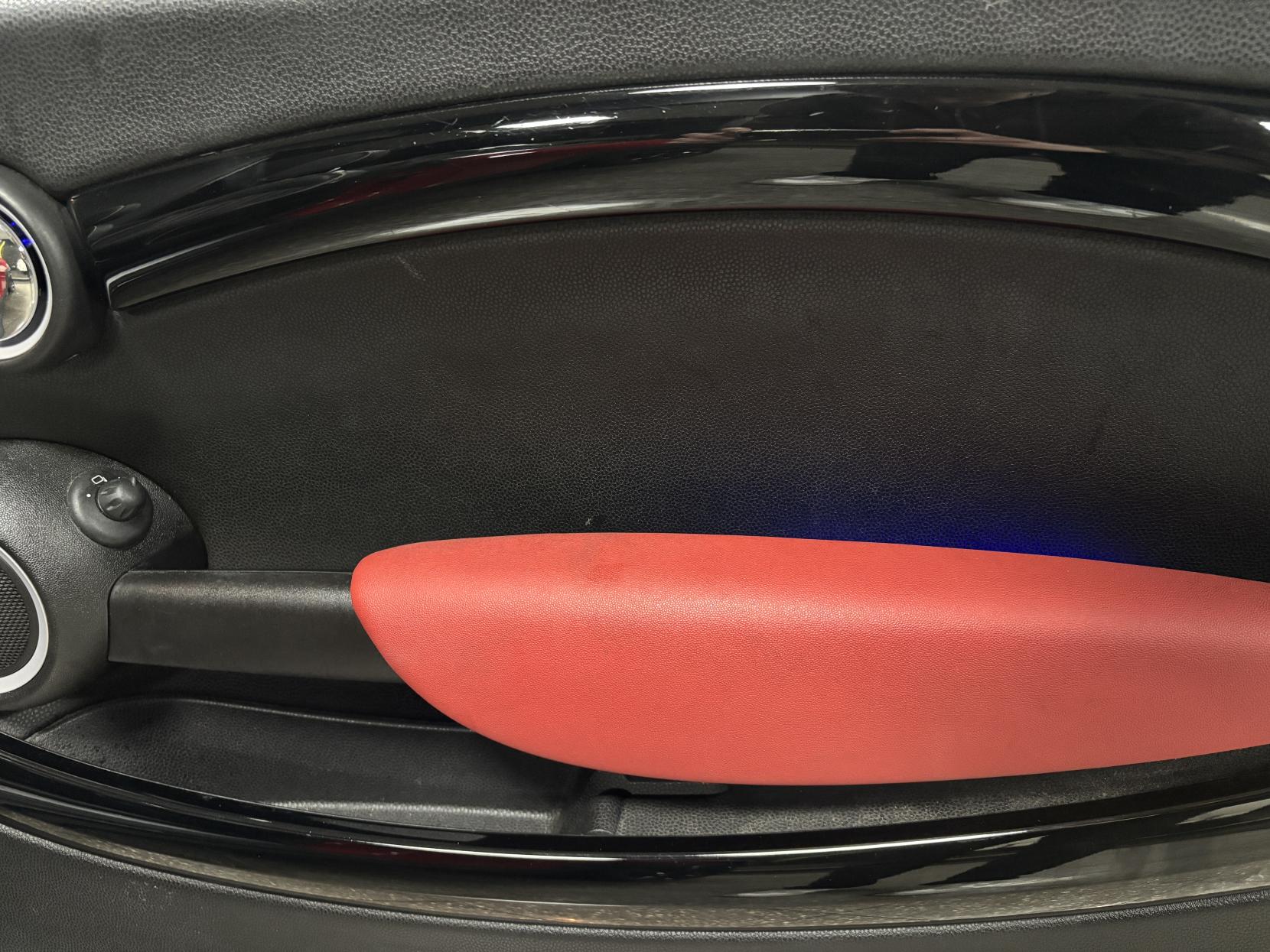 MINI Convertible 1.6 Cooper S Convertible 2dr Petrol Manual Euro 5 (s/s) (184 ps)