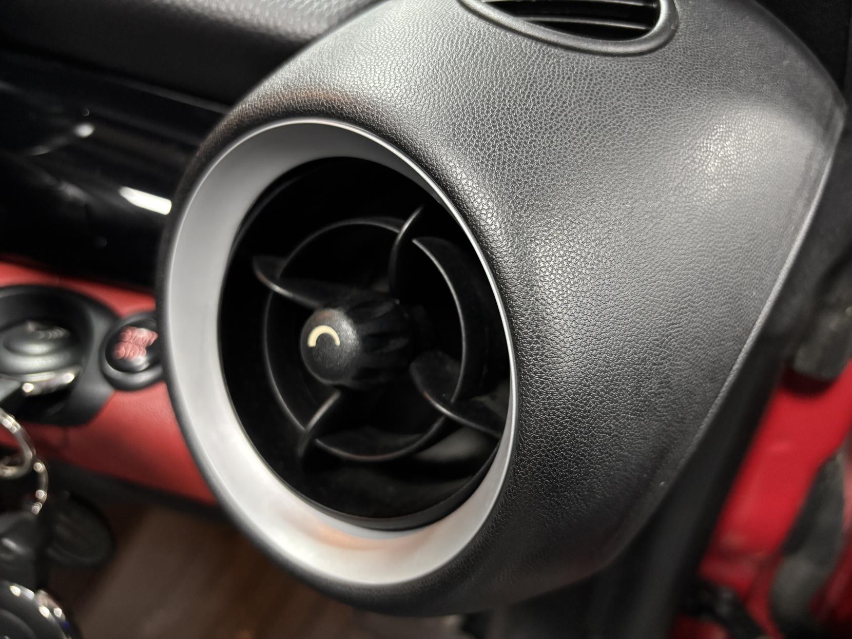 MINI Convertible 1.6 Cooper S Convertible 2dr Petrol Manual Euro 5 (s/s) (184 ps)