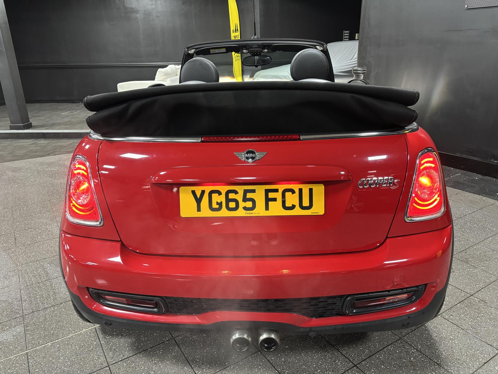 MINI Convertible 1.6 Cooper S Convertible 2dr Petrol Manual Euro 5 (s/s) (184 ps)
