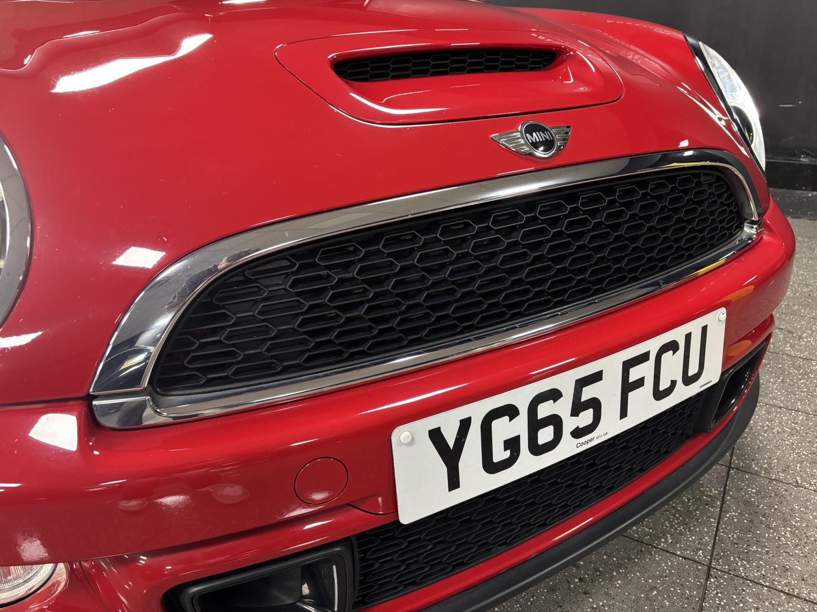 MINI Convertible 1.6 Cooper S Convertible 2dr Petrol Manual Euro 5 (s/s) (184 ps)