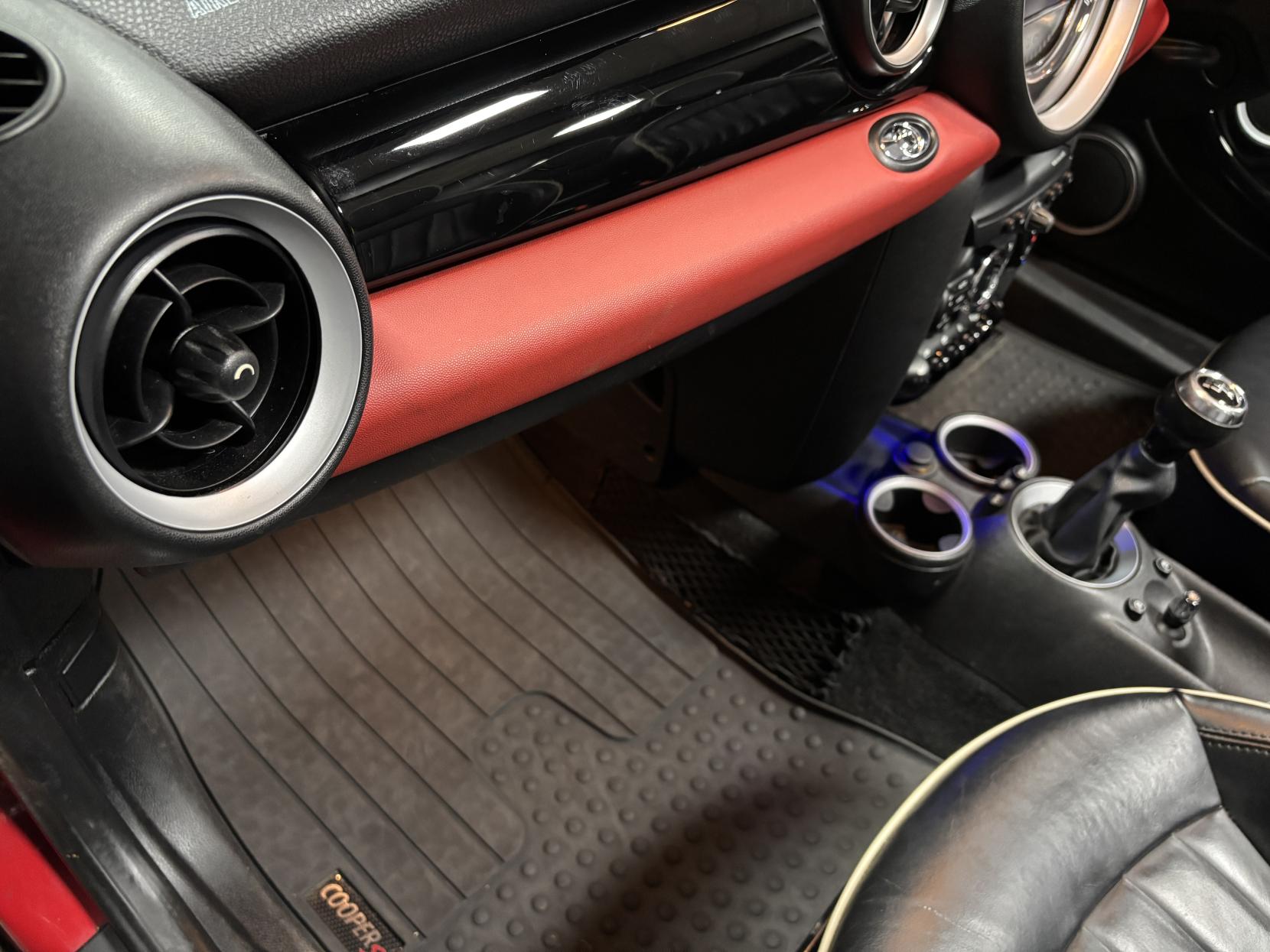 MINI Convertible 1.6 Cooper S Convertible 2dr Petrol Manual Euro 5 (s/s) (184 ps)