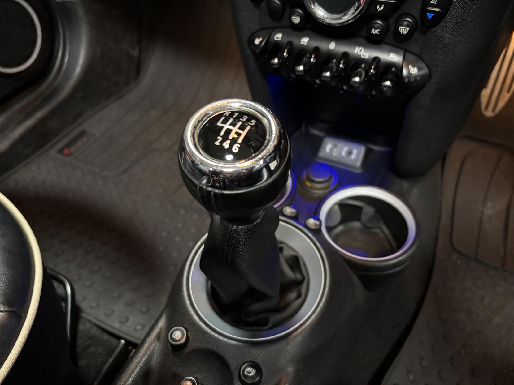 MINI Convertible 1.6 Cooper S Convertible 2dr Petrol Manual Euro 5 (s/s) (184 ps)