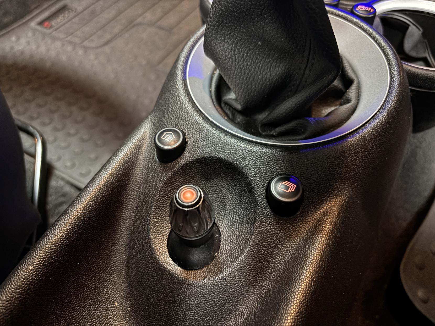 MINI Convertible 1.6 Cooper S Convertible 2dr Petrol Manual Euro 5 (s/s) (184 ps)