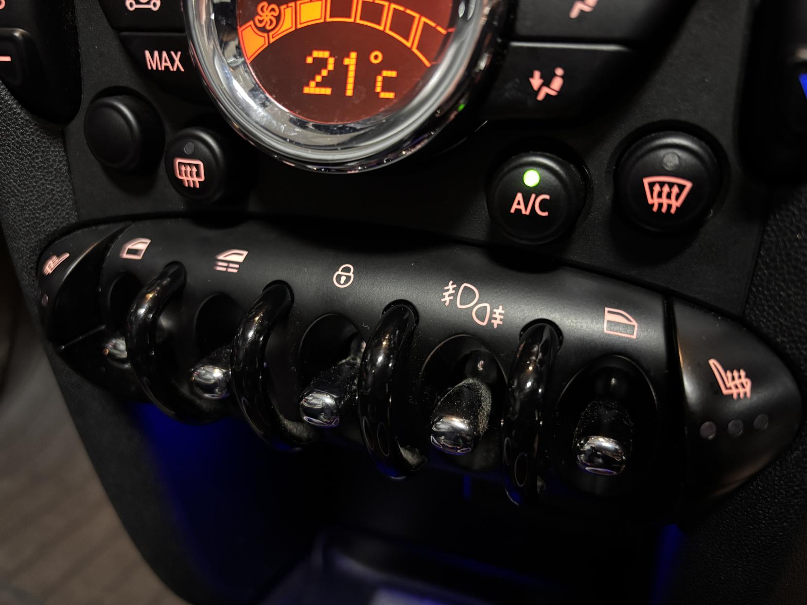 MINI Convertible 1.6 Cooper S Convertible 2dr Petrol Manual Euro 5 (s/s) (184 ps)