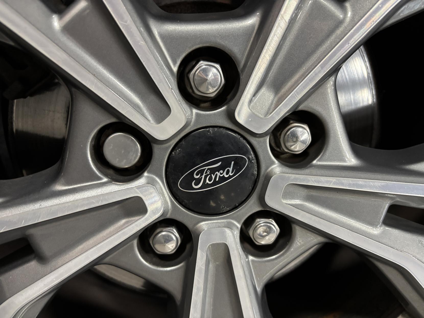 Ford Mondeo 2.0 TDCi ST-Line Hatchback 5dr Diesel Powershift Euro 6 (s/s) (180 ps)