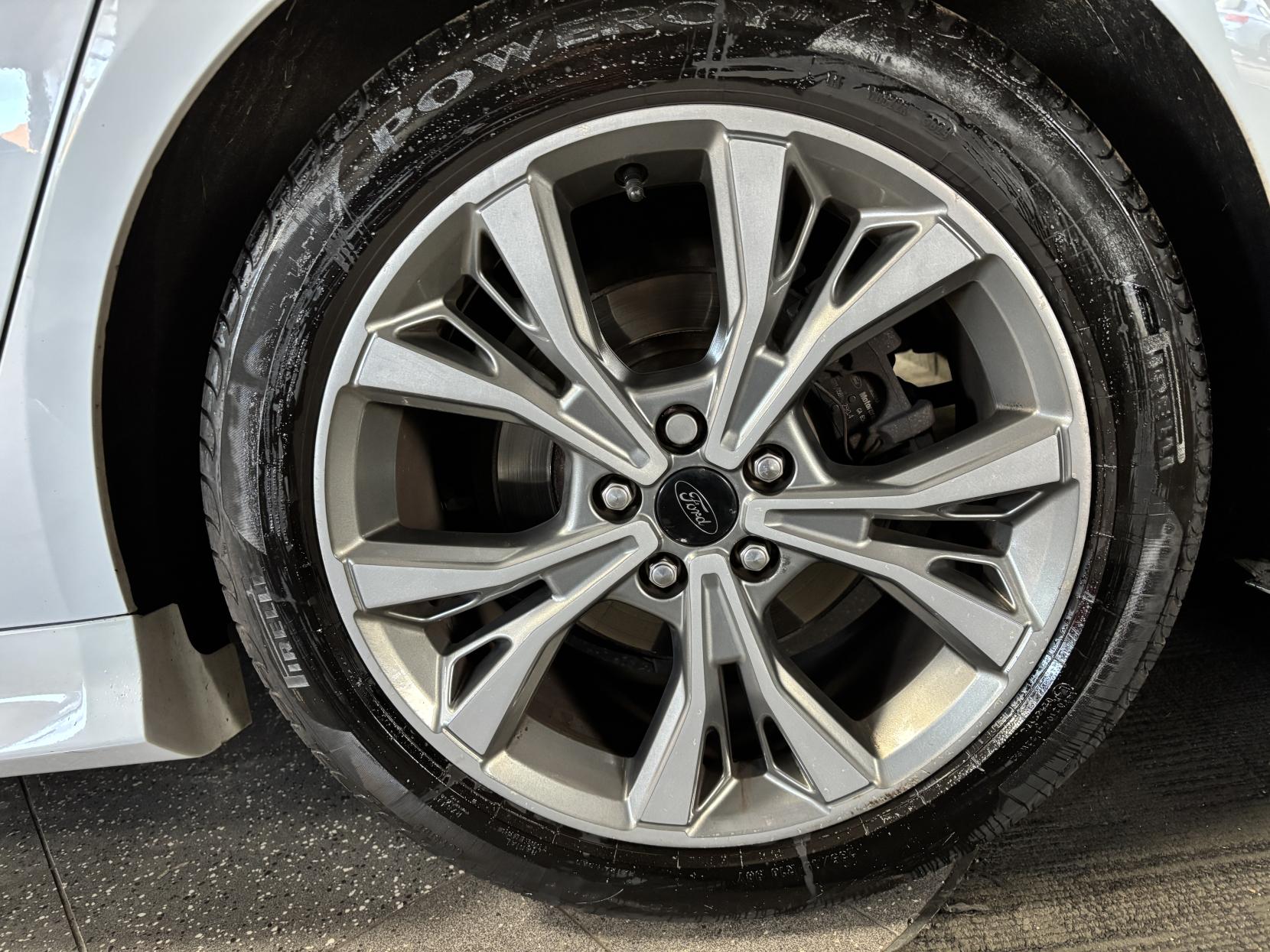 Ford Mondeo 2.0 TDCi ST-Line Hatchback 5dr Diesel Powershift Euro 6 (s/s) (180 ps)