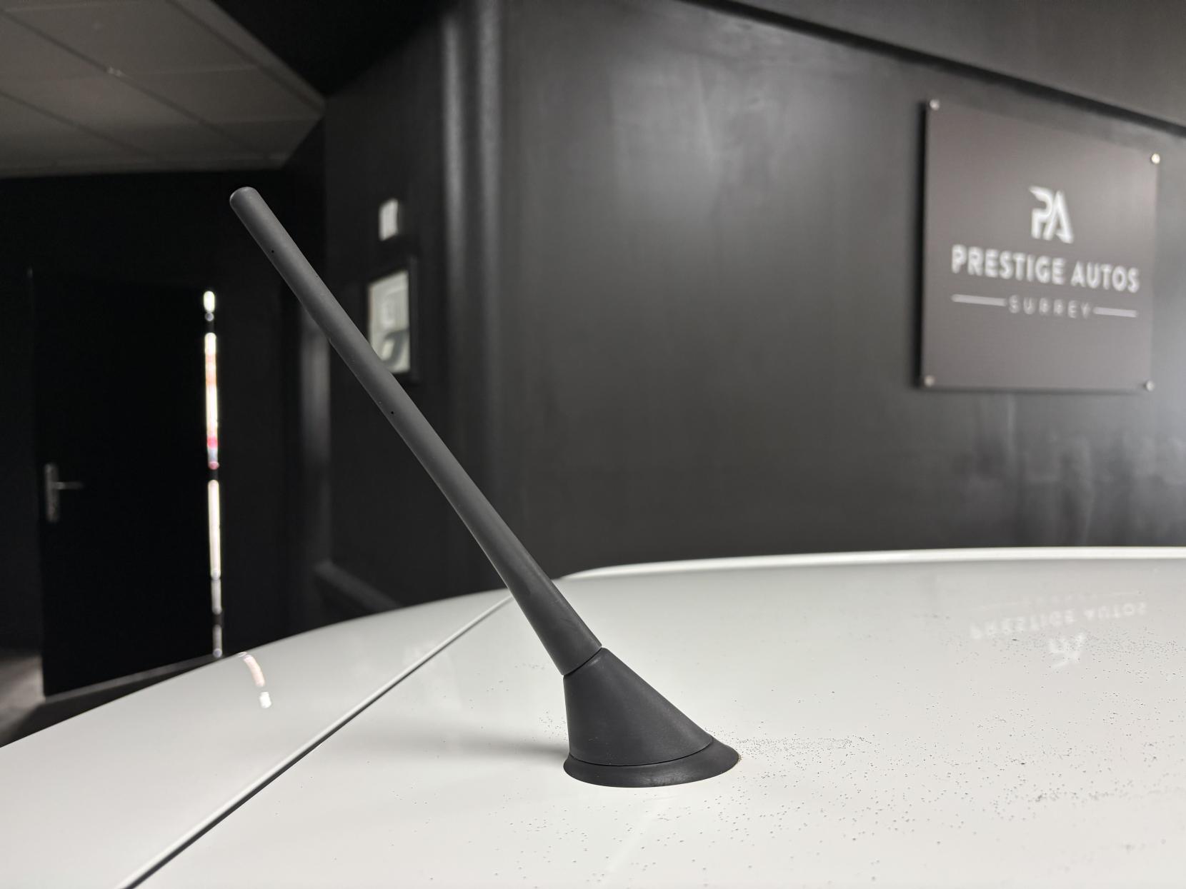 Volkswagen up! 1.0 Move up! Hatchback 5dr Petrol Manual Euro 6 (s/s) (60 ps)