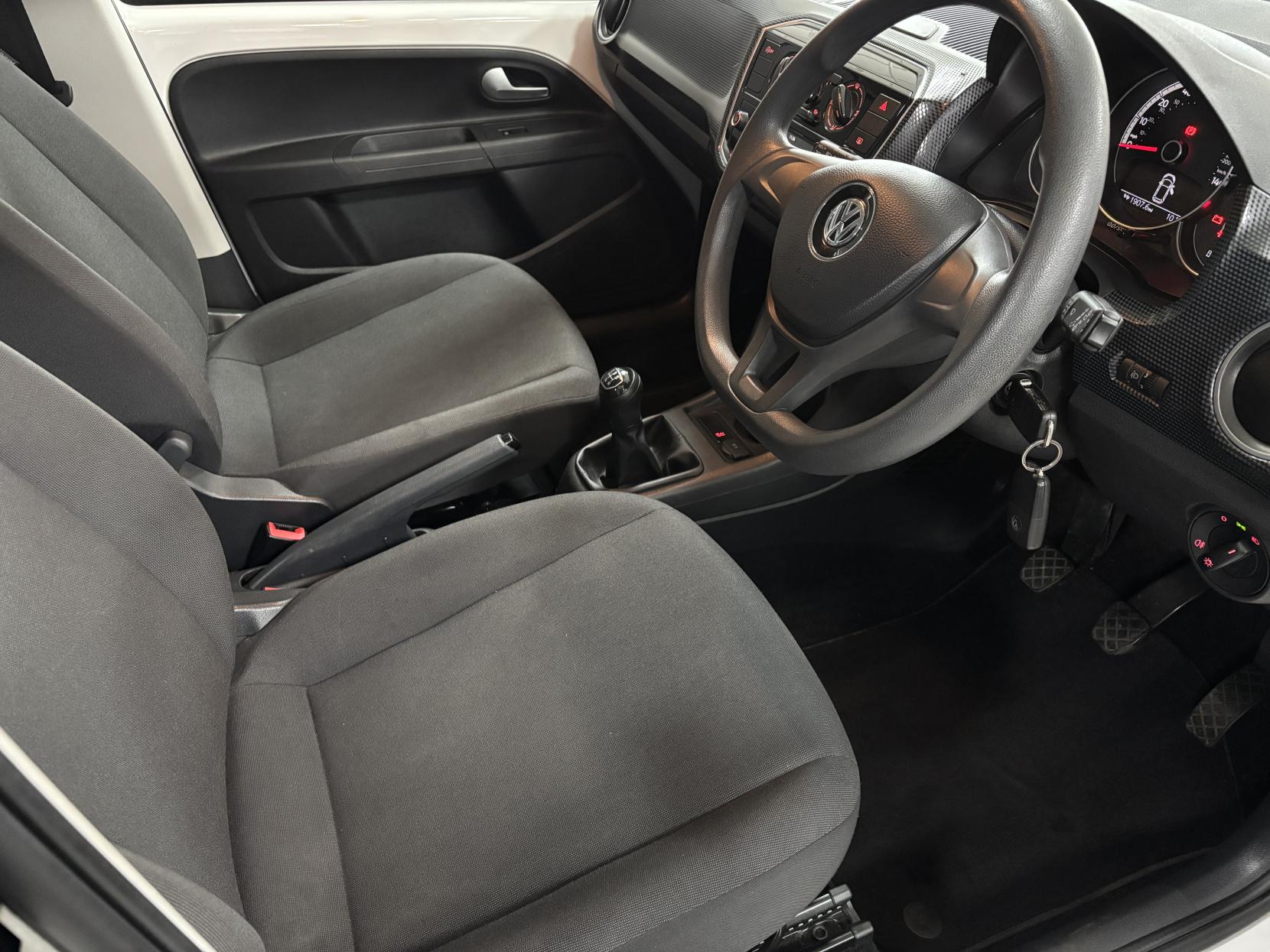 Volkswagen up! 1.0 Move up! Hatchback 5dr Petrol Manual Euro 6 (s/s) (60 ps)