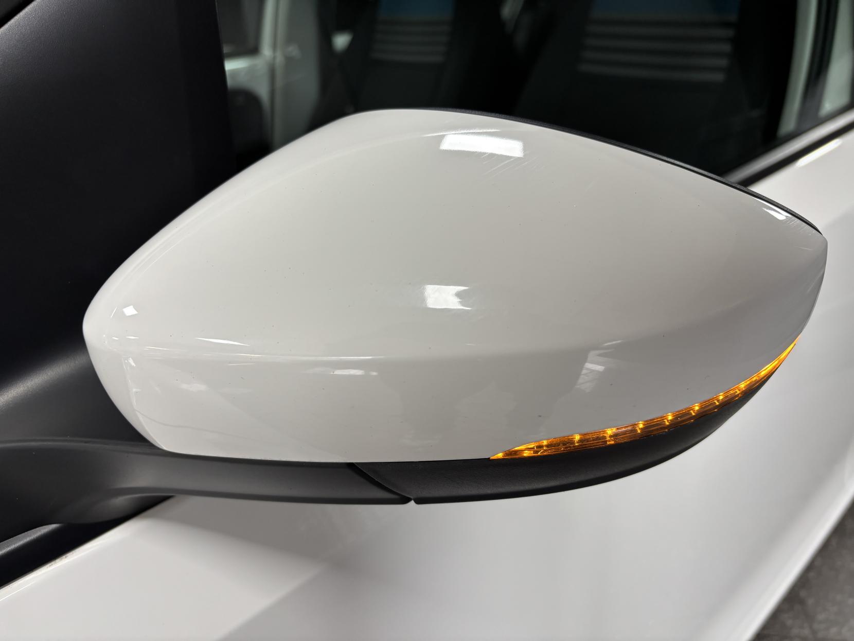 Volkswagen up! 1.0 Move up! Hatchback 5dr Petrol Manual Euro 6 (s/s) (60 ps)