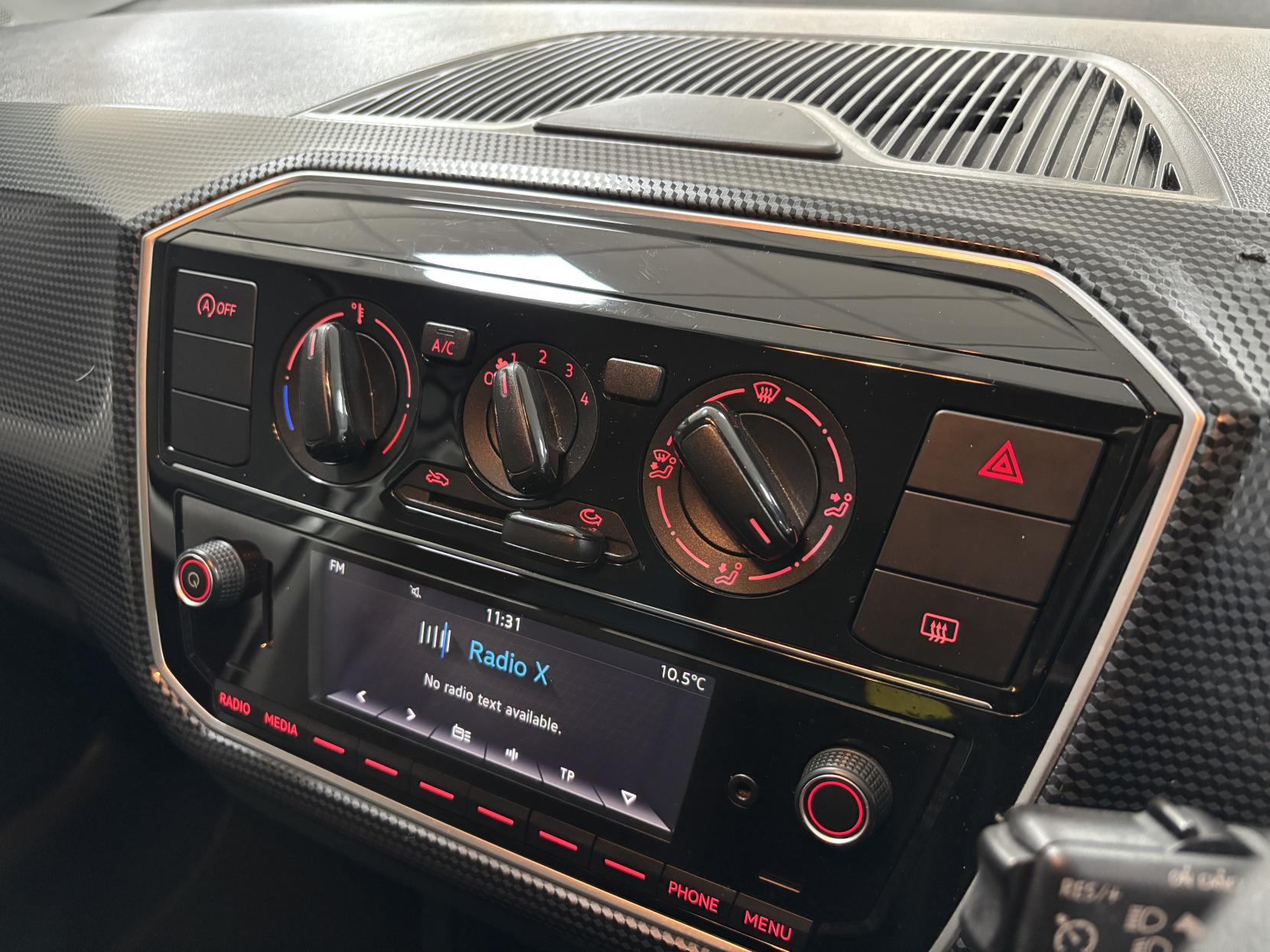 Volkswagen up! 1.0 Move up! Hatchback 5dr Petrol Manual Euro 6 (s/s) (60 ps)