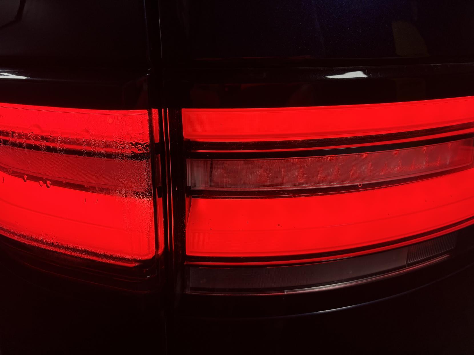 Land Rover Discovery 2.0 Si4 HSE GPF SUV 5dr Petrol Auto 4WD Euro 6 (s/s) (300 ps)