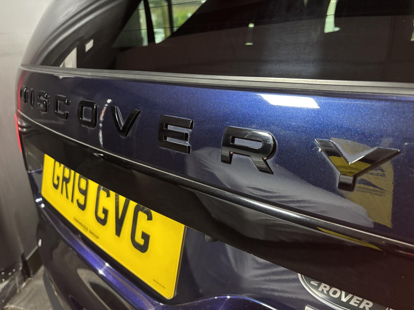 Land Rover Discovery 2.0 Si4 HSE GPF SUV 5dr Petrol Auto 4WD Euro 6 (s/s) (300 ps)