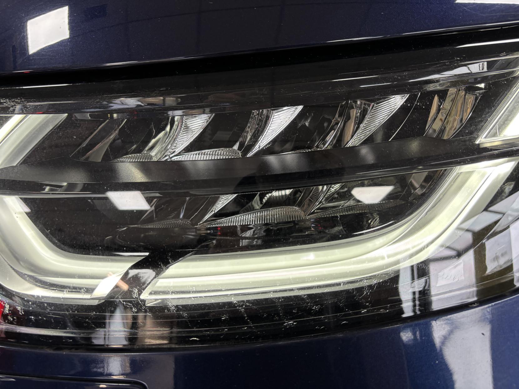 Land Rover Discovery 2.0 Si4 HSE GPF SUV 5dr Petrol Auto 4WD Euro 6 (s/s) (300 ps)