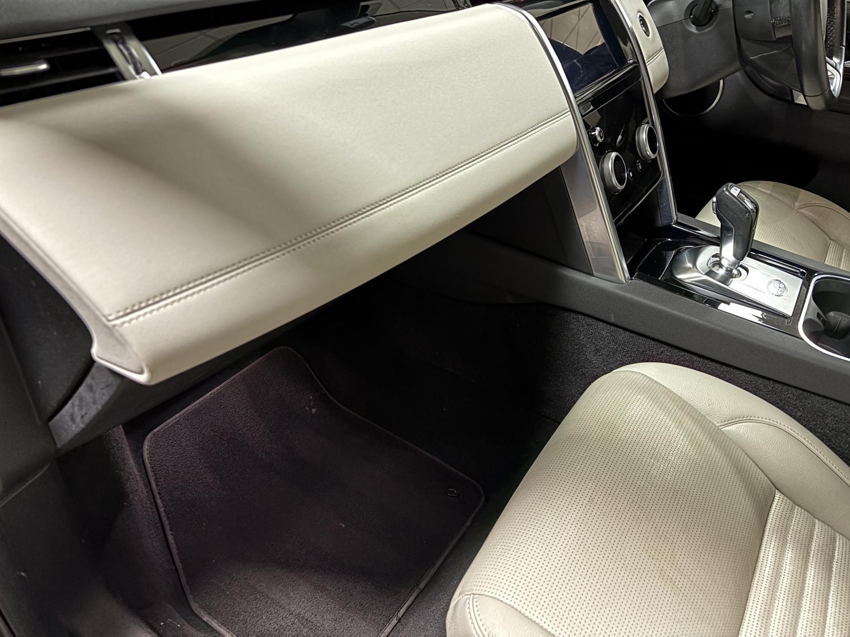 Land Rover Discovery Sport 2.0 D180 MHEV S SUV 5dr Diesel Auto 4WD Euro 6 (s/s) (180 ps)