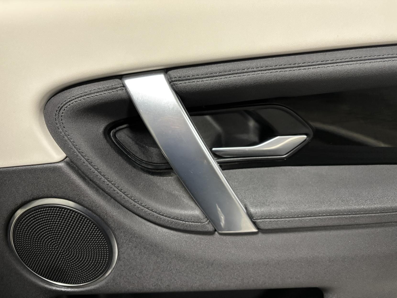 Land Rover Discovery Sport 2.0 D180 MHEV S SUV 5dr Diesel Auto 4WD Euro 6 (s/s) (180 ps)