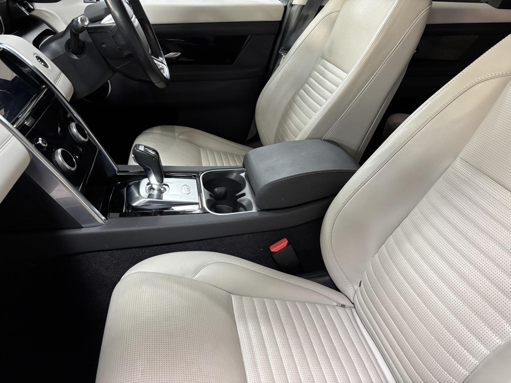 Land Rover Discovery Sport 2.0 D180 MHEV S SUV 5dr Diesel Auto 4WD Euro 6 (s/s) (180 ps)